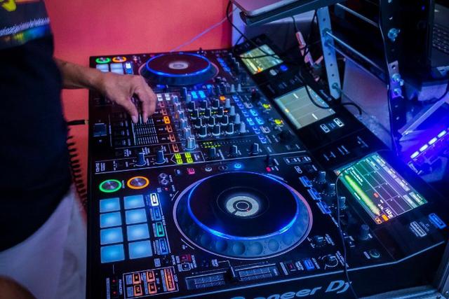 Mesa de DJ